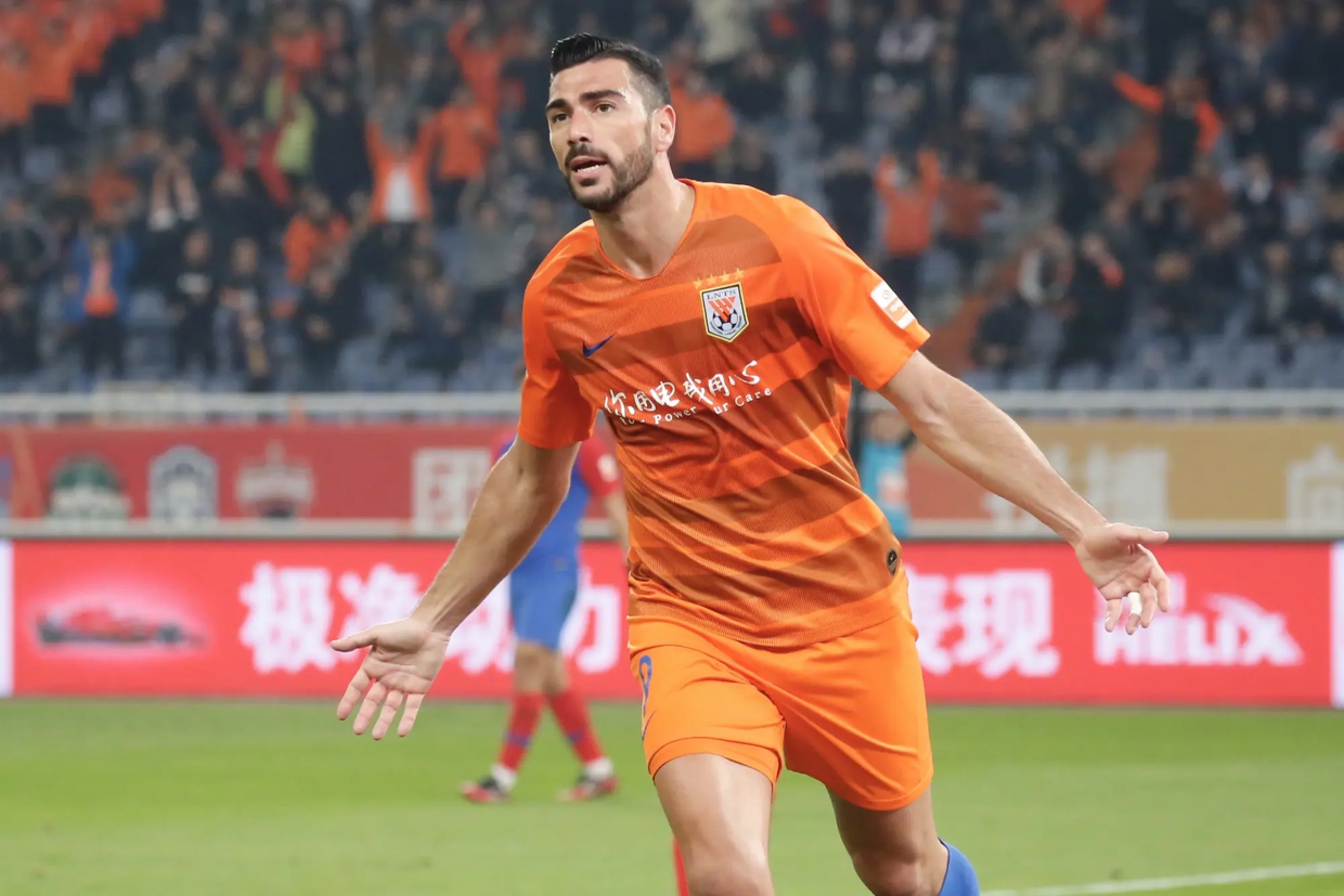 NG体育APP电竞预选赛上演强强对话，荆楚猎隼队淘汰对手三湘银狐队，战术调整见效；本土核心状态回升的简单介绍