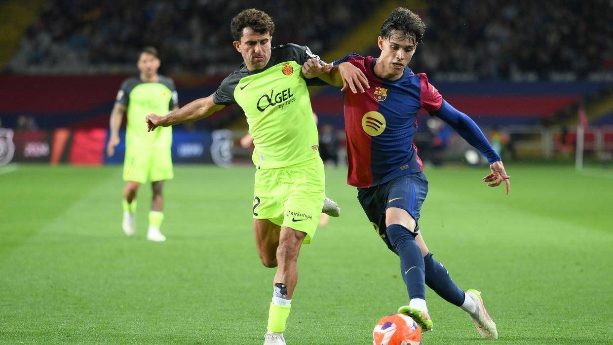 NG体育莱万多夫斯基关键节点赛况扑朔迷离，热火带队取胜！(莱万多夫斯基是哪队的)